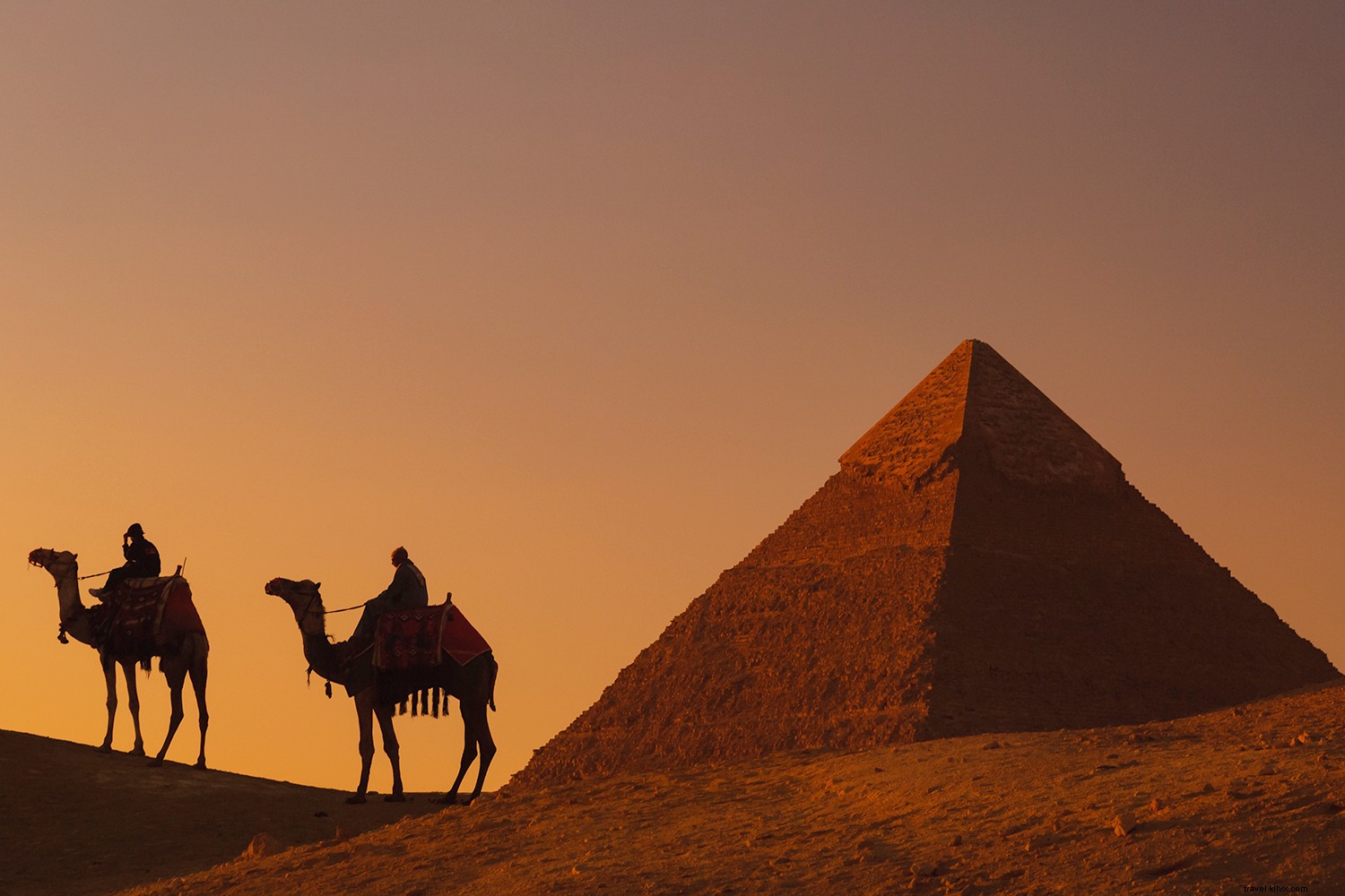 次の旅を刺激する20枚の魅力的な写真
