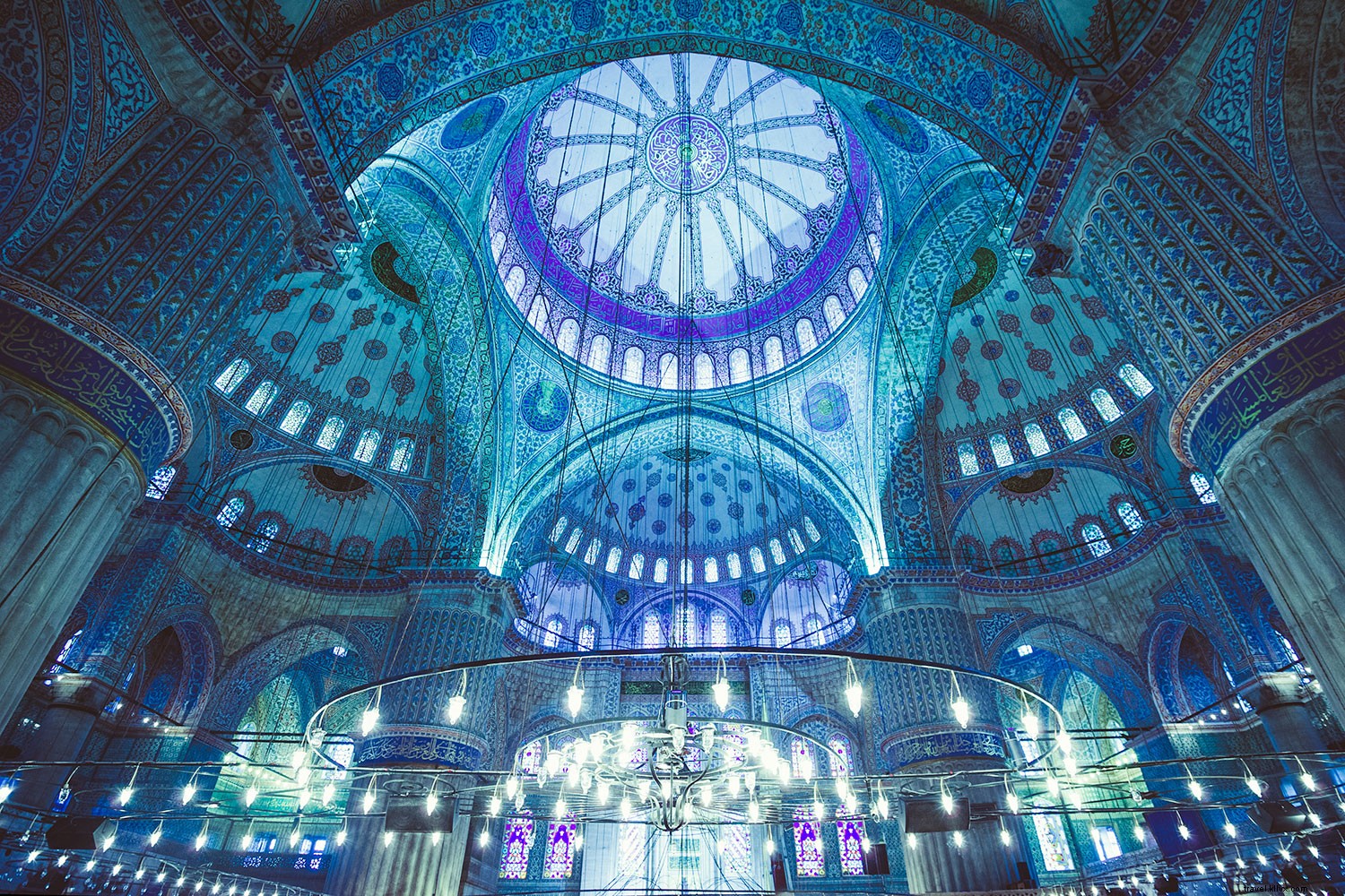 世界を巡る旅人のための20の神聖な場所
