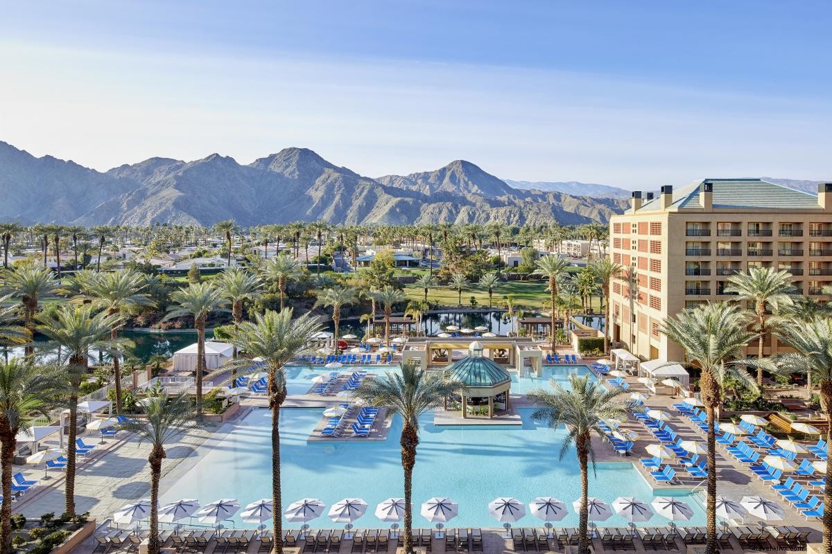 Indian Wells：究極のプールサイドリトリート