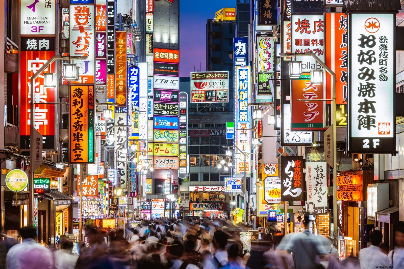 リアーナ好き必見！好きな曲で選ぶ旅行先ガイド