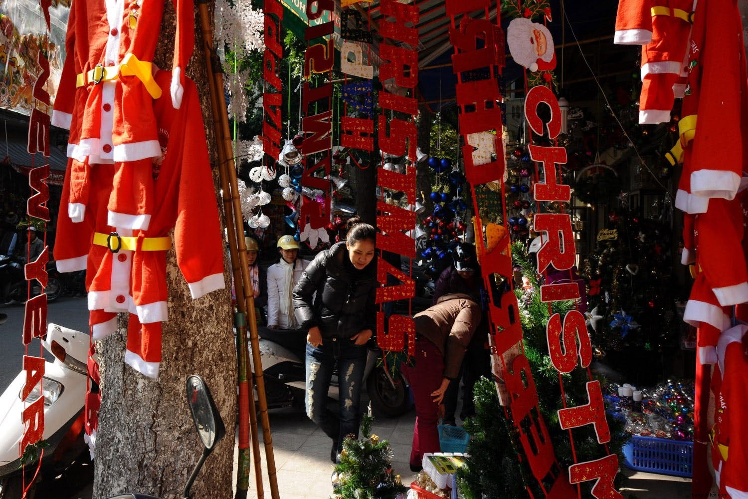 ホリデーシーズンの新提案：祝祭期間を楽しむ代替プラン