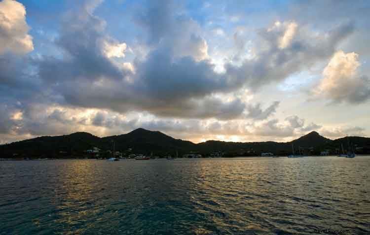 2014年に訪れたい絶景ビーチと小さな島10選