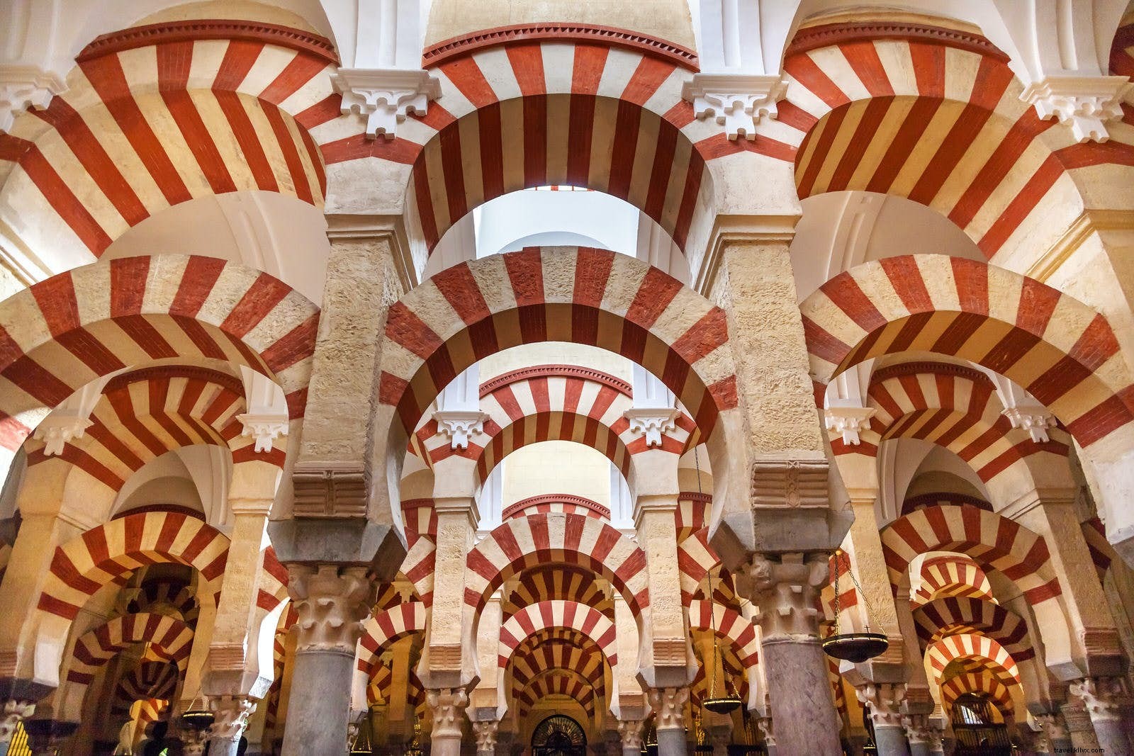 イスラム建築の歴史と世界の名モスク