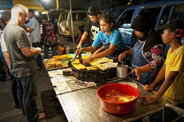 食事制限を忘れさせる、世界最高の屋台グルメ11選