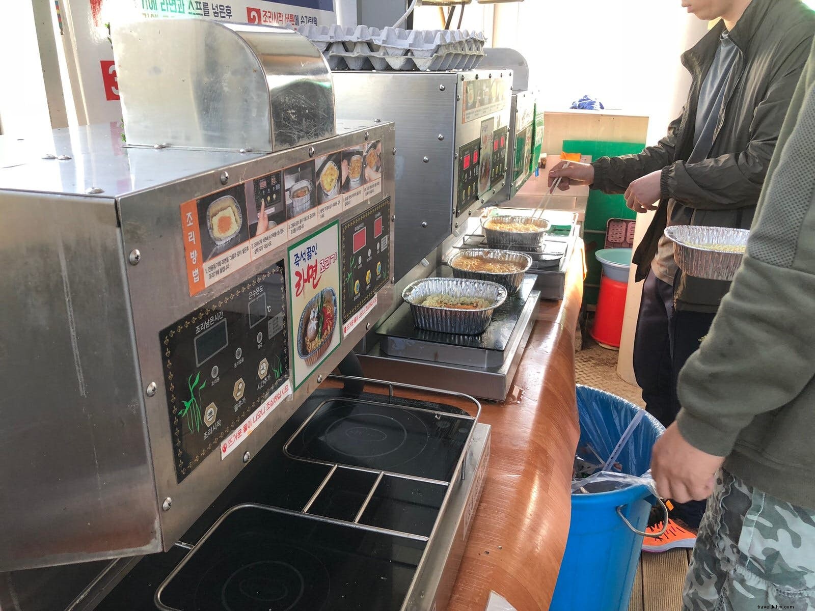 韓国コンビニで楽しむ夜のパーティー完全ガイド