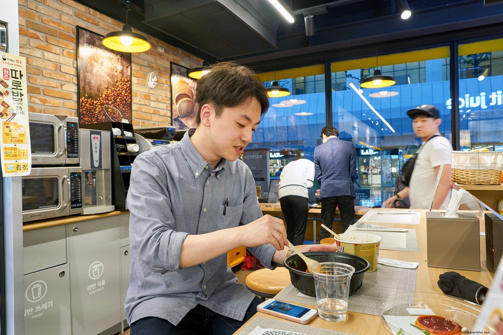 韓国コンビニで楽しむ夜のパーティー完全ガイド