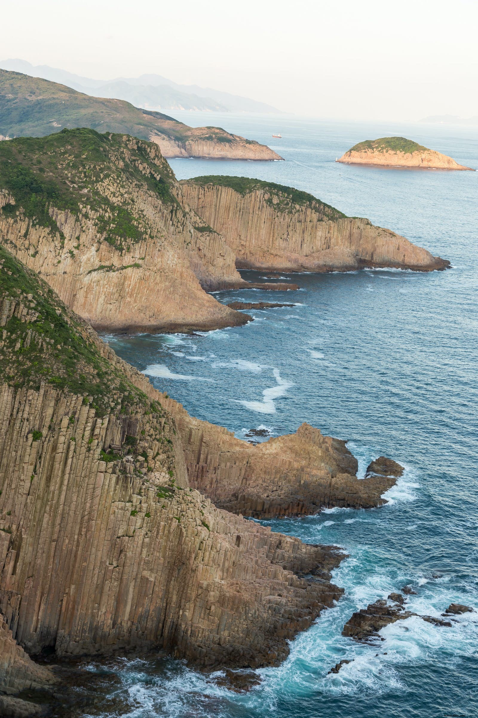 世界の絶景・海岸の奇岩10選