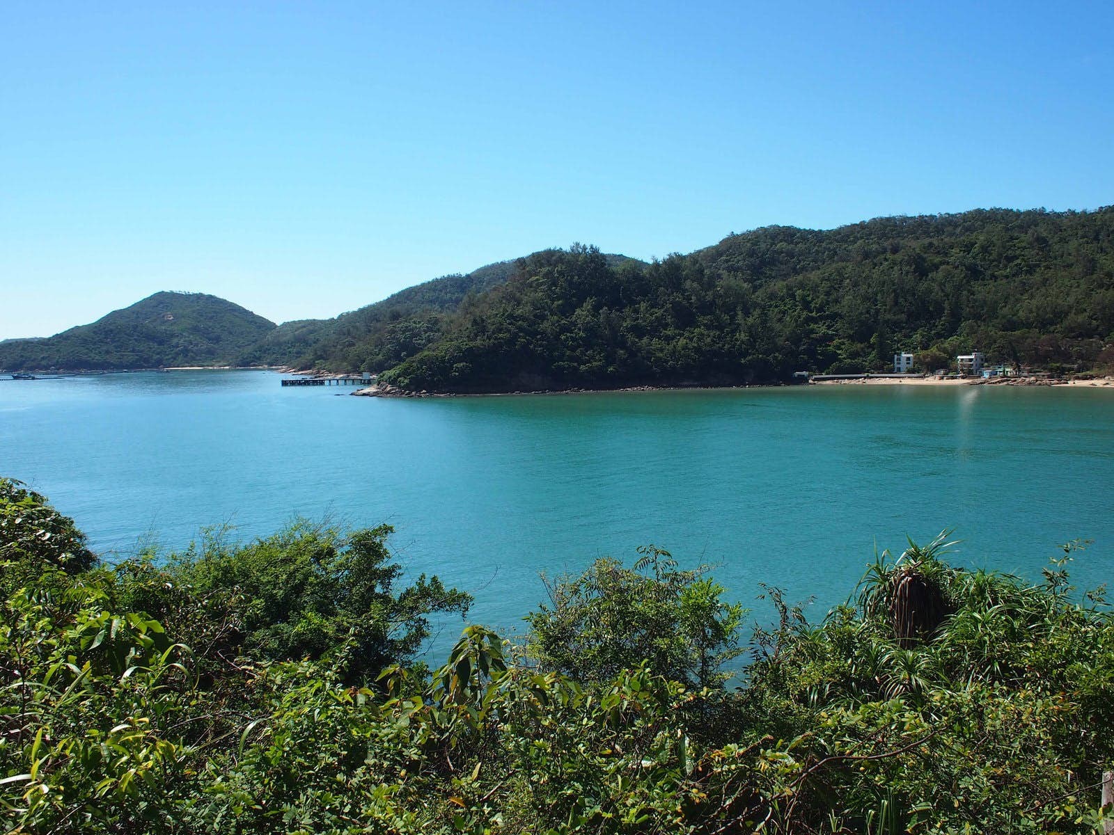ラブリー・ランタウ：香港最大の島の魅力と秘密