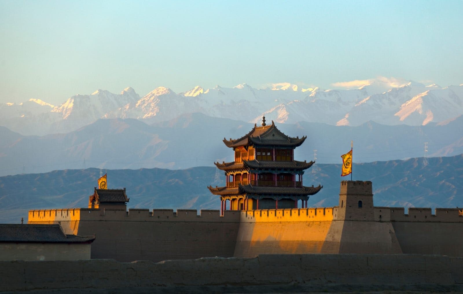 中国西北部の絶景観光スポット