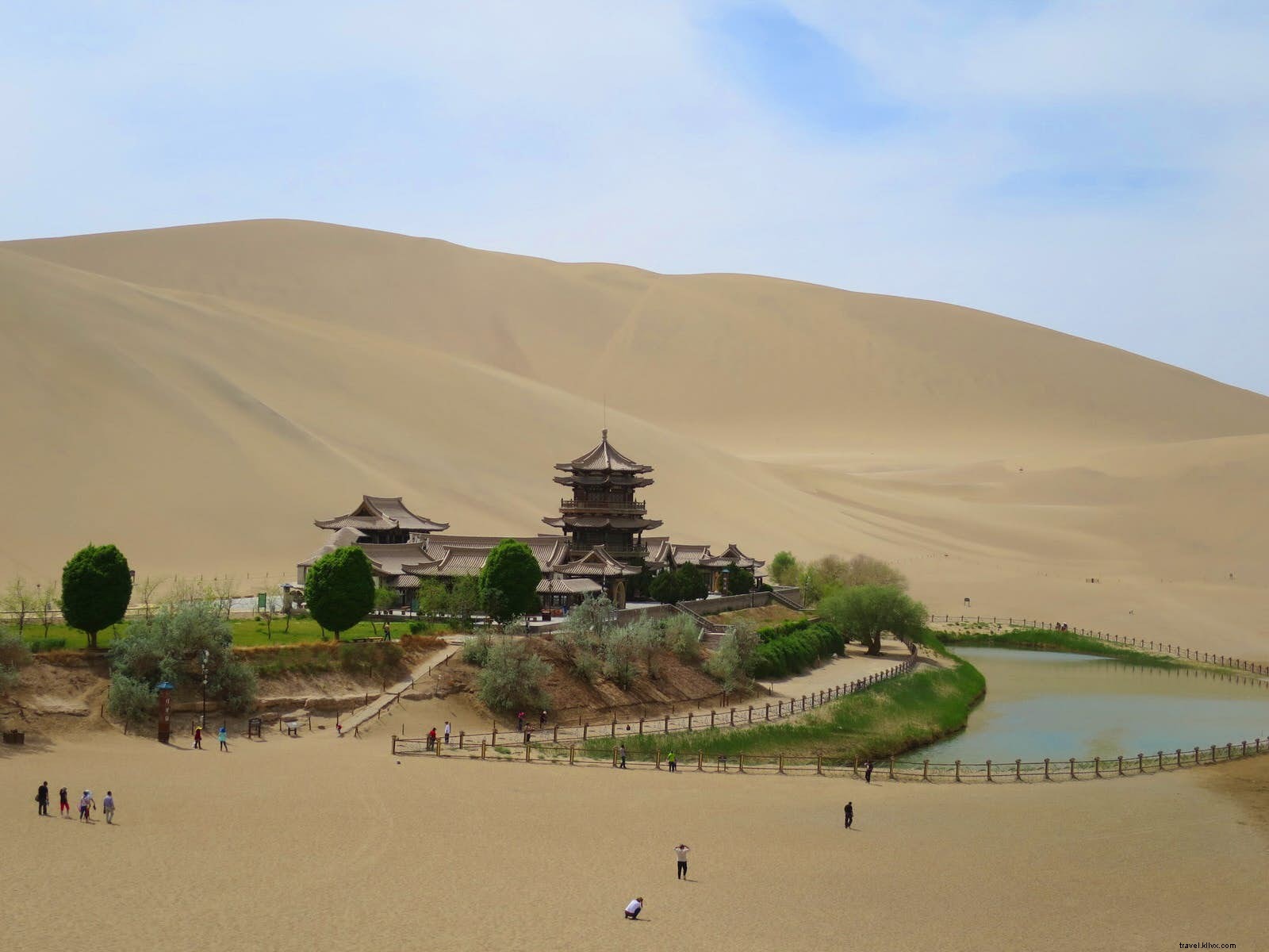 中国西北部の絶景観光スポット