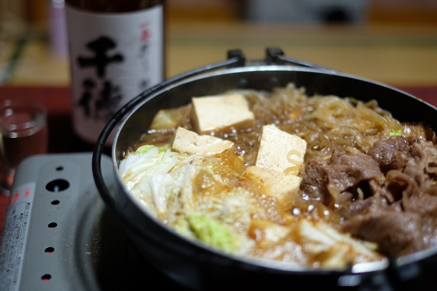 日本で外食を楽しむ：レストラン完全ガイド