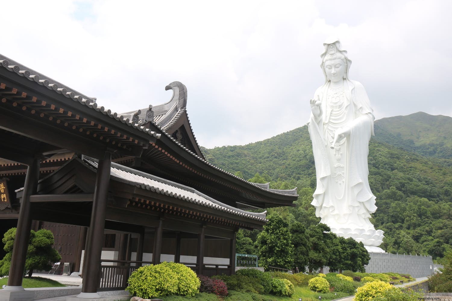 香港の隠れた魅力：シンガロン・パーラーとモダン寺院