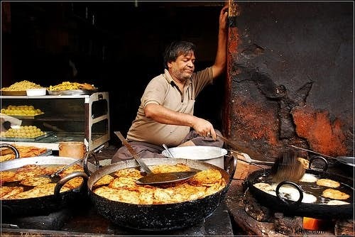 インドの屋台料理を安全に楽しむ方法