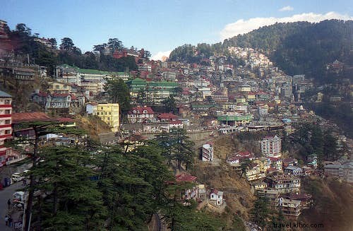 インドの避暑地：21世紀の課題と新たな取り組み