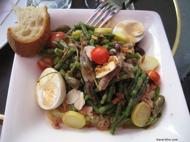 美味しい旅先：世界の象徴的料理7選