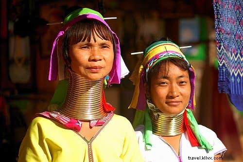 東南アジアの少数民族と出会う場所と方法