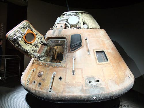 宇宙旅行のおすすめ目的地11選