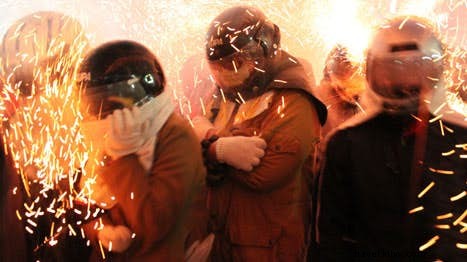 台湾・塩水の蜂巣ロケット祭で体感した爆発の嵐