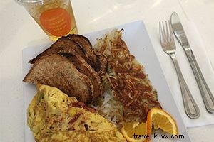 テンペの新名店『Scramble』で朝食を堪能