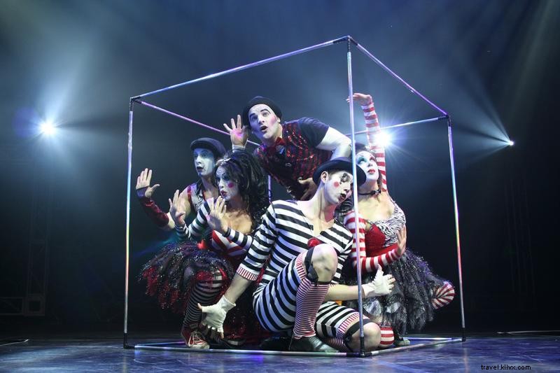 Le Grand Cirque 2.0 が今夏、ビーチのブロードウェイで上演