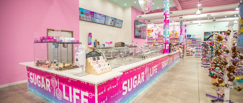 グランドストランドで楽しむホリデーショッピングとフェスティブな体験