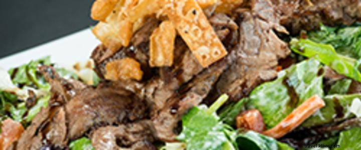 #FoodieFriday：Z s Amazing Kitchen のブルーチーズとバルサミコステーキサラダ