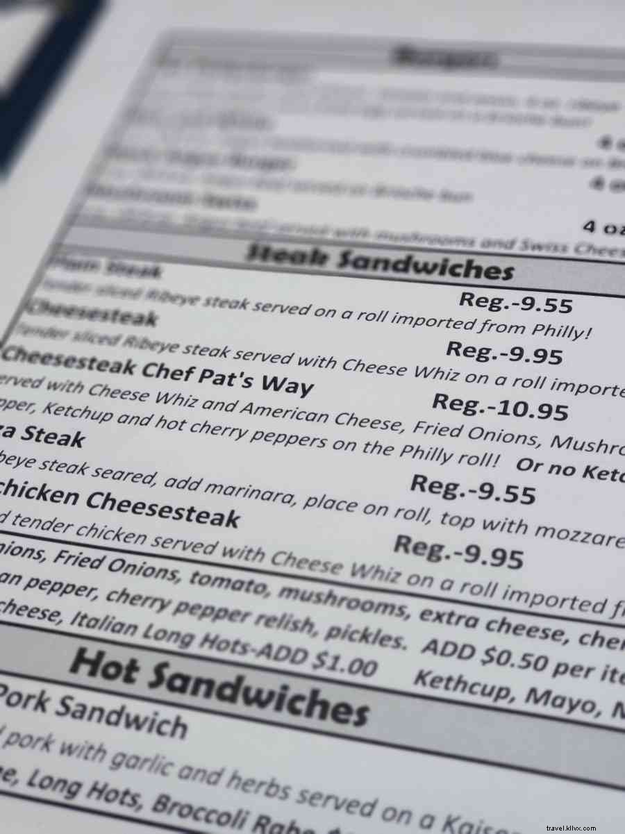 We Are Inn / Lobby Grille、チーズステーキで歴史に挑む