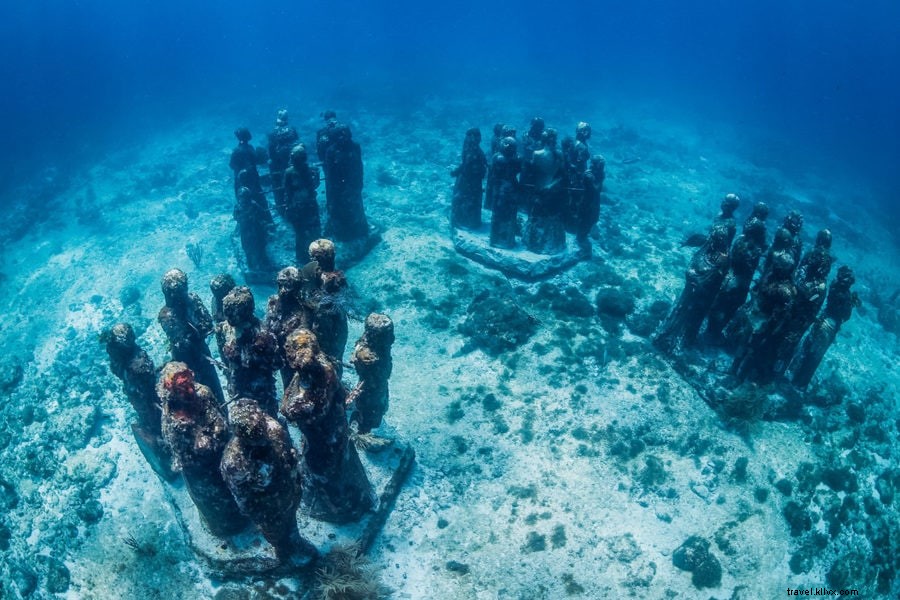 カンクンで楽しむ30のアクティビティ：ユカタン半島への玄関口