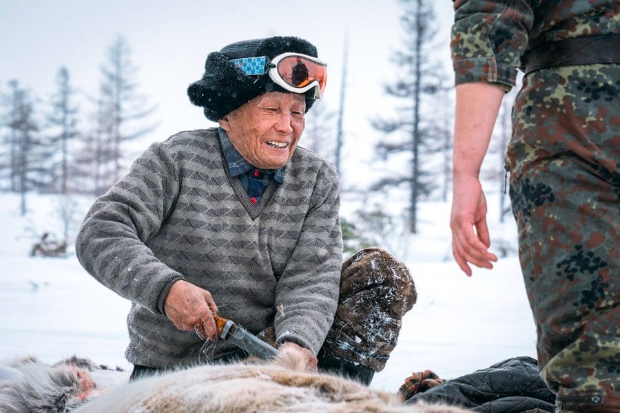 ロシア・カムチャツカ半島の野生トナカイ牧畜民に出会う旅