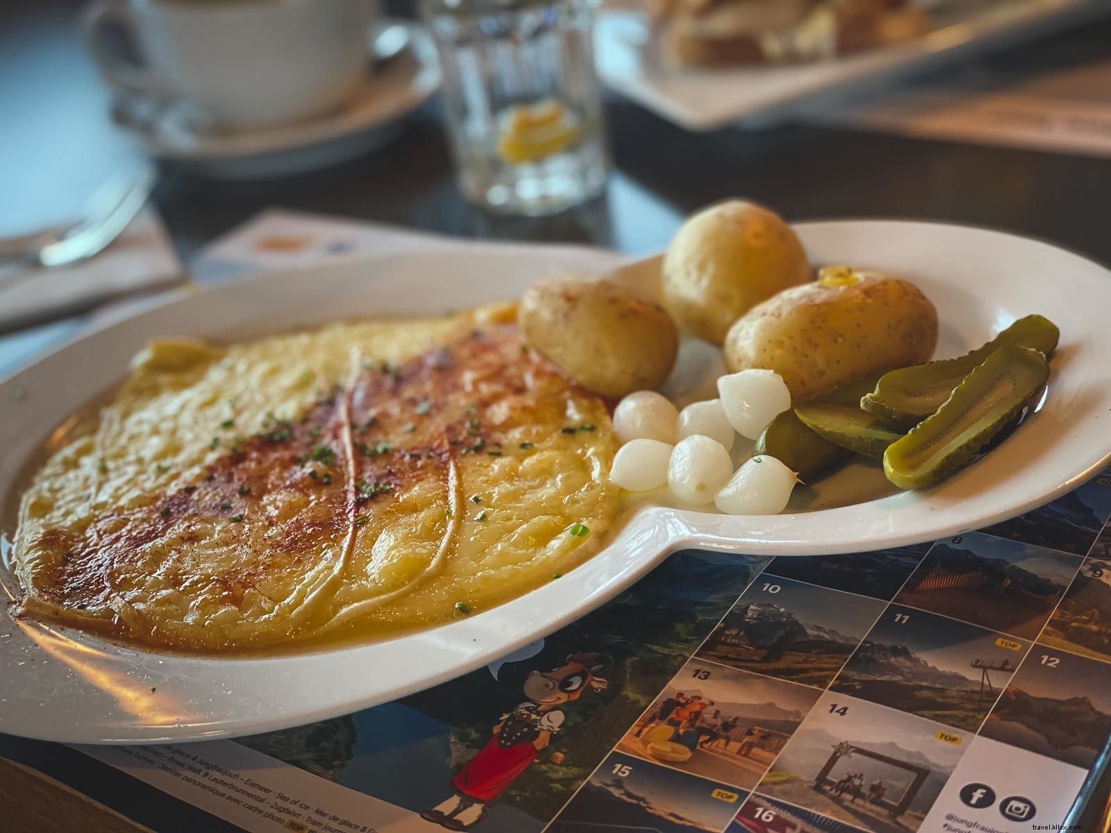 スイスで、または自宅で楽しむ15のスイス料理