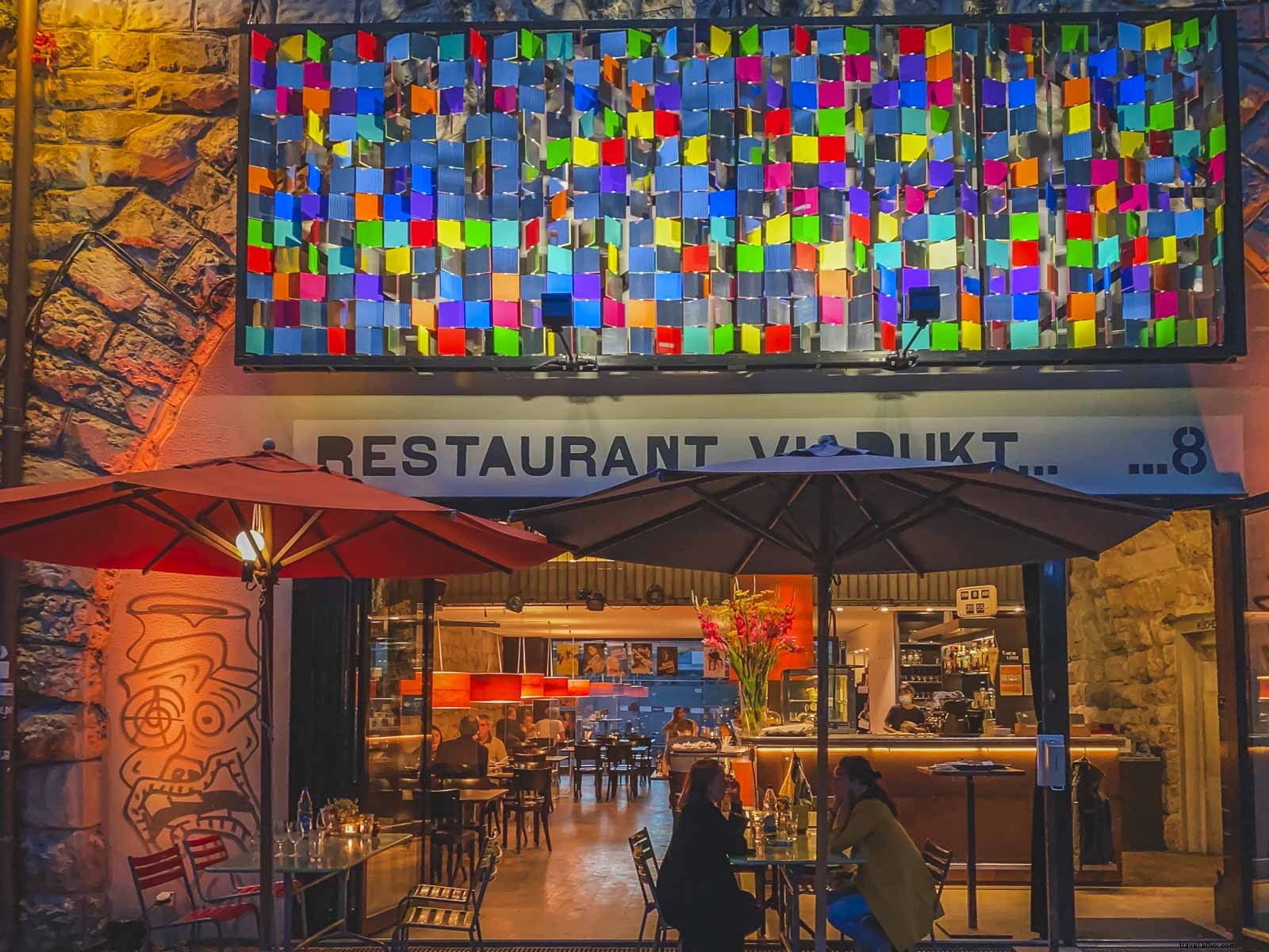 スイスで、または自宅で楽しむ15のスイス料理