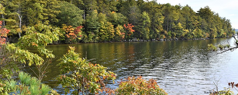 湖地域で秋を満喫する7つの絶景スポット
