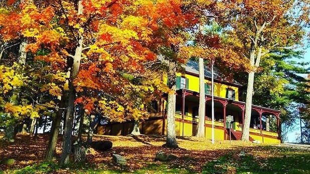 ニューヨーク州で紅葉を堪能できるユニークな史跡11選
