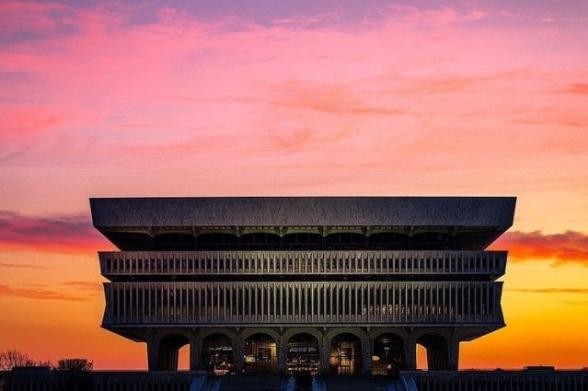 ニューヨーク州のバーチャル美術館ツアー