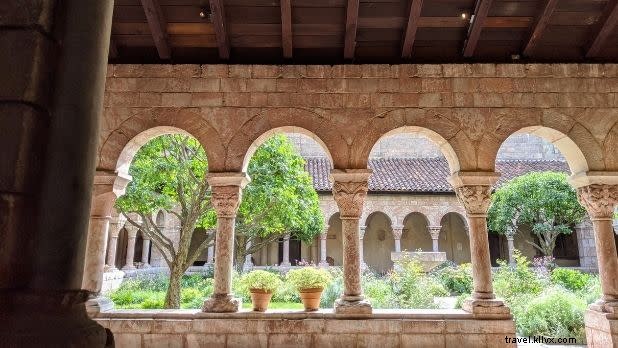 ニューヨーク州にいながら世界旅行を体験する方法