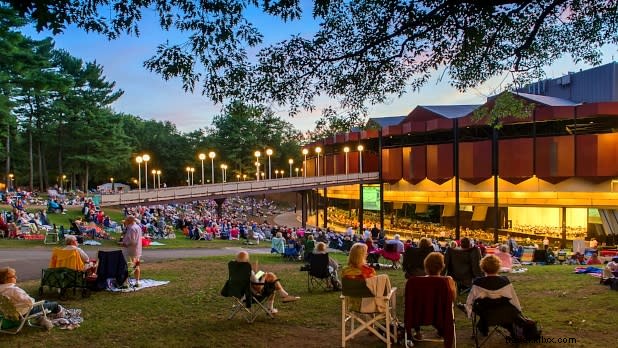 ニューヨーク州の夏に楽しむトップ15音楽祭
