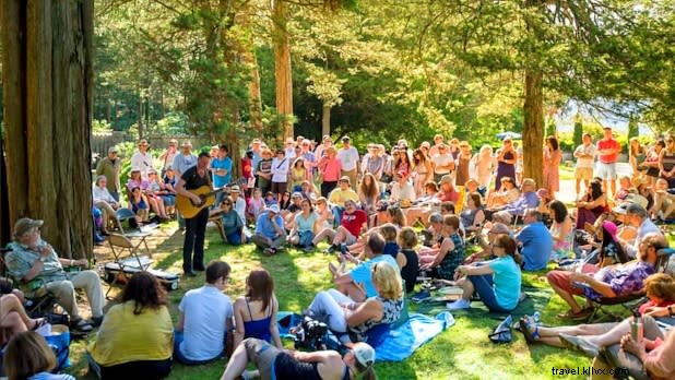 ニューヨーク州の夏に楽しむトップ15音楽祭