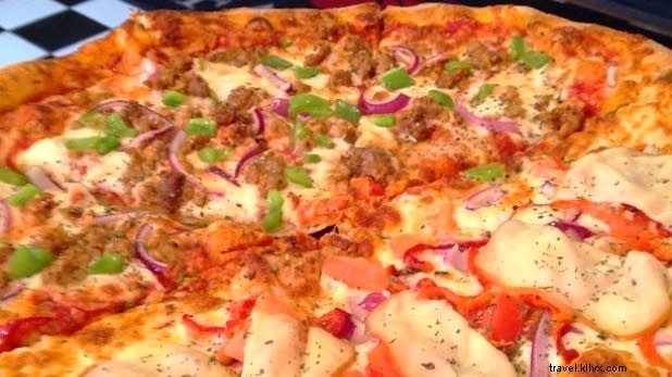 ニューヨーク州で食べるべき最高のピザ店 11選