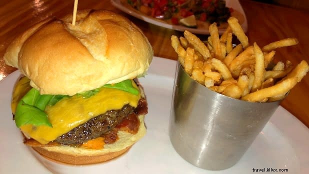 ニューヨーク州のグルメ:忘れられないユニークな食体験ガイド