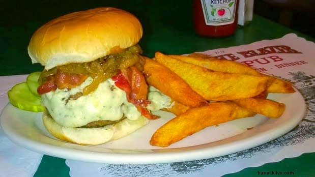 ニューヨーク州で食べるべき最高のハンバーガー8選