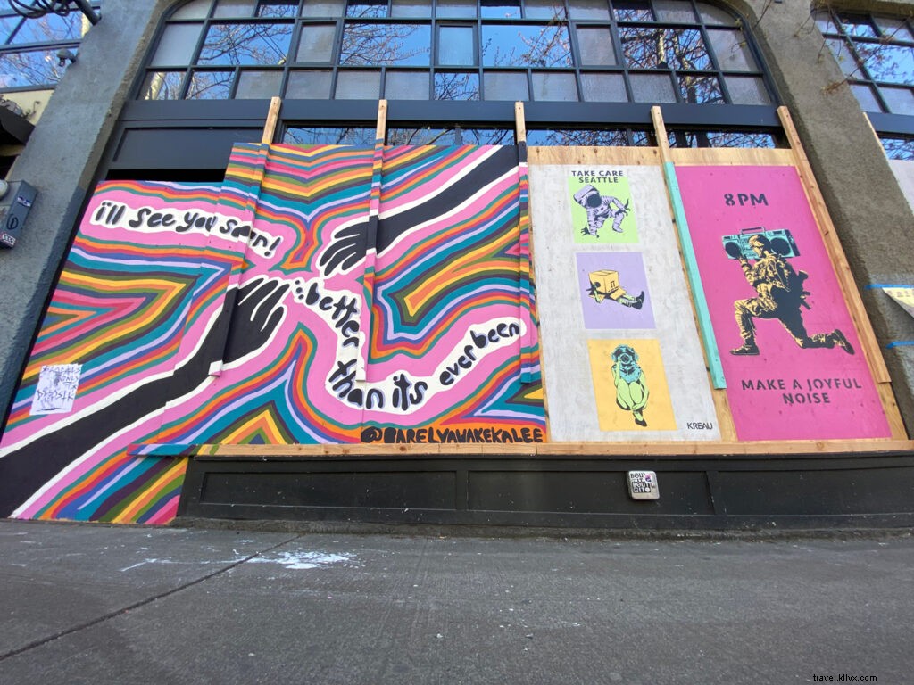 シアトル・コロナ時代の街角アート
