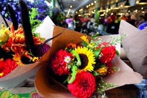 シアトルの象徴的な街とローカルおすすめ：初めての旅行ガイド