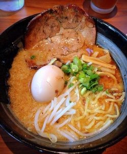 町の新たなラーメンチャンピオン！