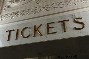 父と娘の列車旅：シアトルからバンクーバーへ2日間の冒険