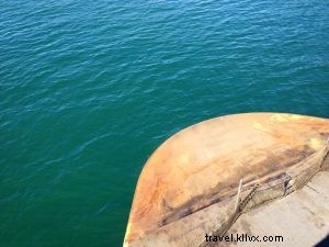 ロペス島の牧歌的な旅