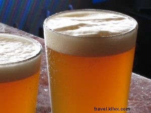 バスでビール巡り：シアトルの醸造所へ行こう