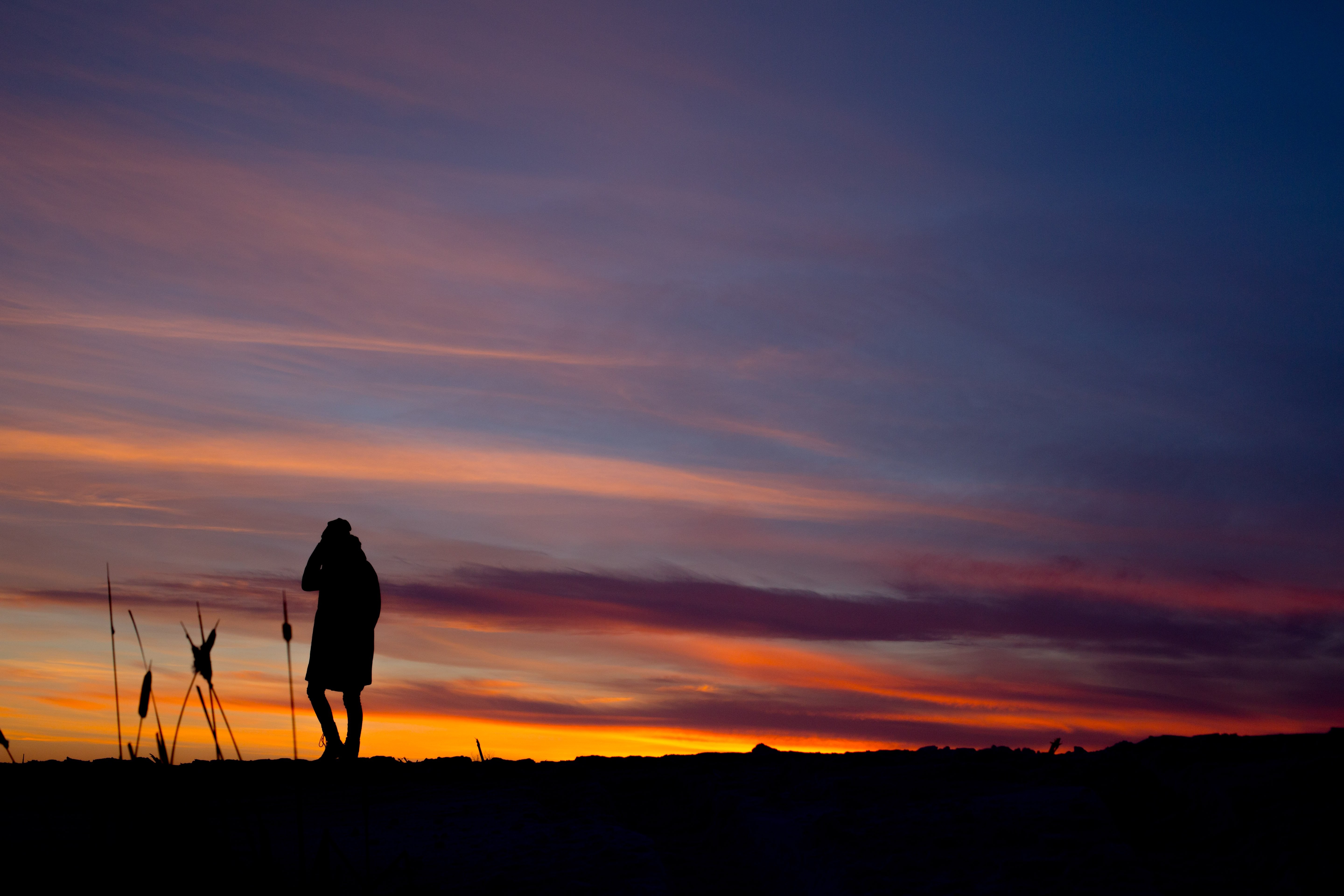 プレーリーの夕暮れシルエット写真