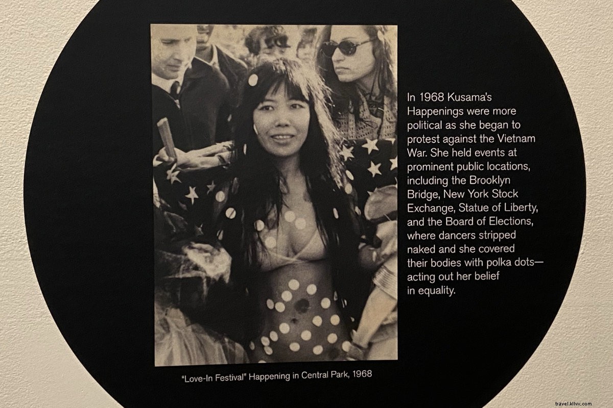 草間彌生『KUSAMA: Cosmic Nature』展がNY植物園で彩る春の芸術