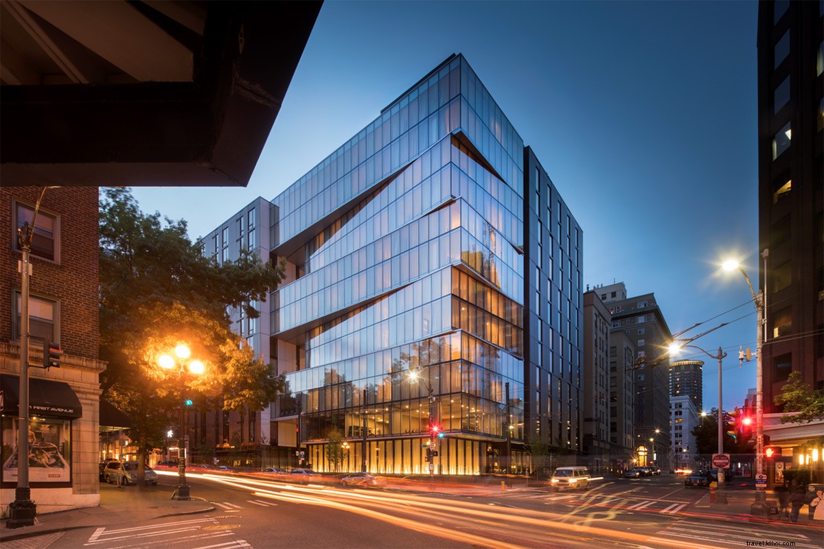 シアトル・トンプソンホテルで味わう壮大な景色と洗練された滞在