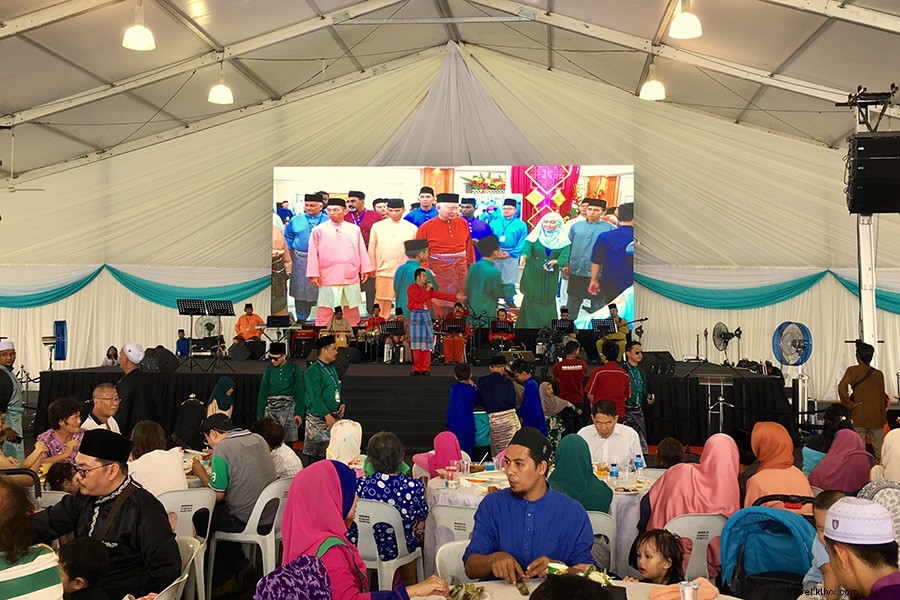マレーシアの祝祭に招かれたら、あなたもゲストリストに名前が載ります